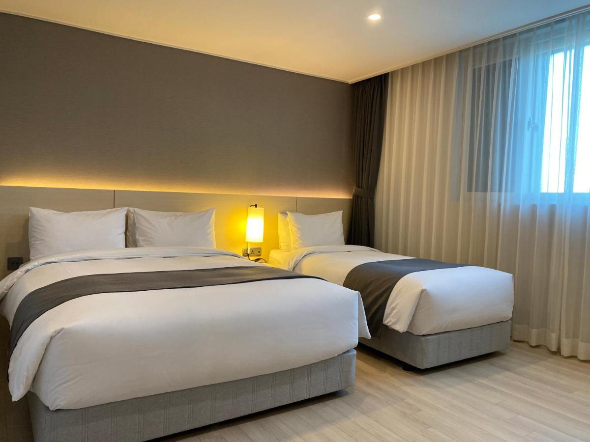 New Donghae Tourist Hotel Ruang foto